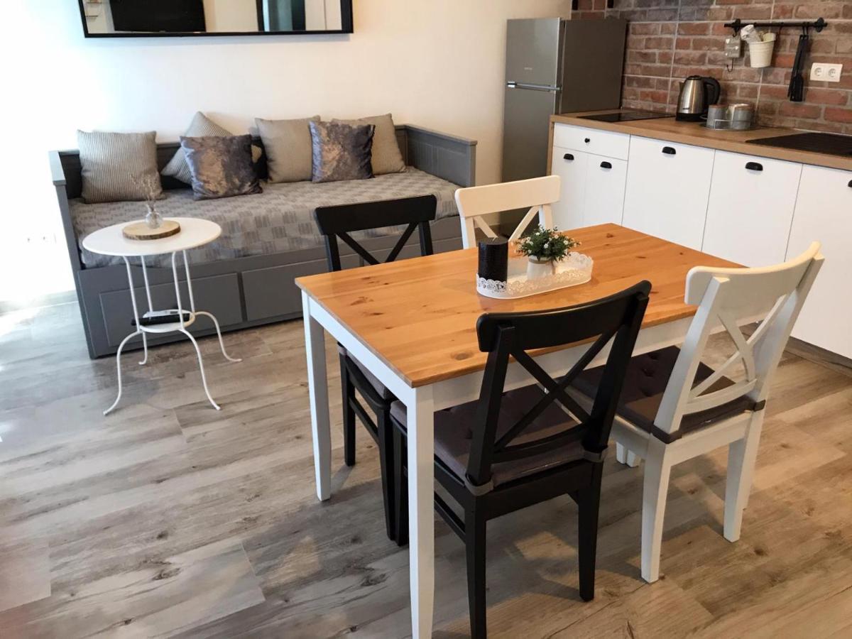Apartmani Rina Donja Jagodnja エクステリア 写真
