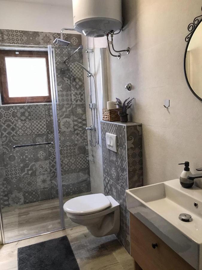 Apartmani Rina Donja Jagodnja エクステリア 写真