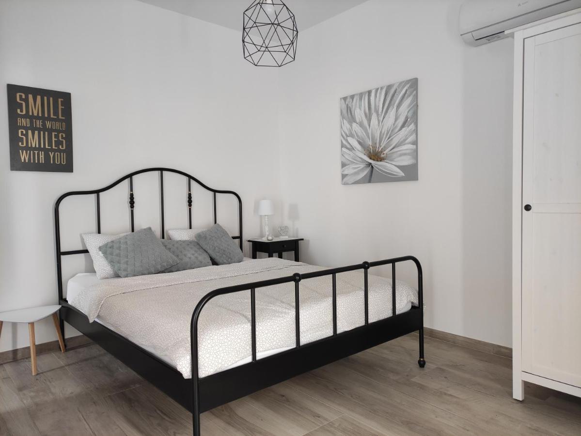 Apartmani Rina Donja Jagodnja エクステリア 写真